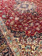 Tapis d'Orient entièrement fait main, en laine. : photo