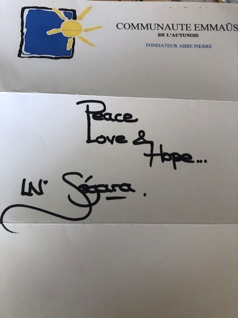 Un autographe de Madame Hélène Ségara